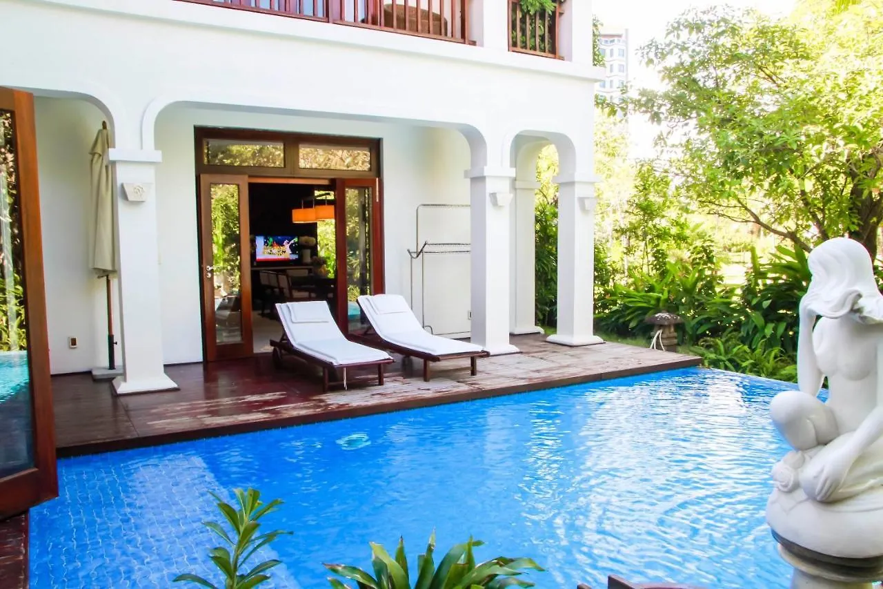 Danang Pool Villas Resort & Spa My Khe Beach 5*, 다낭 베트남